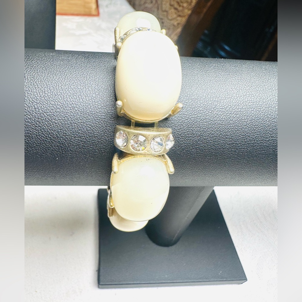 Vintage Bib Necklace & Bracelet/Empire Style/ Acrylic Real Stone and Rhinestones - Picture 8 of 8